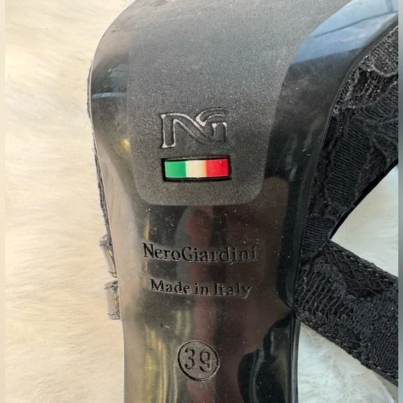 NeroGiardini Platform Heels Lace Sandals - Picture 10 of 10